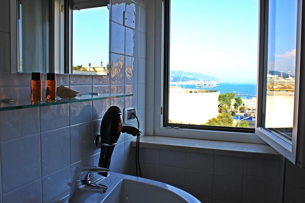 Hh Il Gabbiano Hotell La Spezia Rom bilde